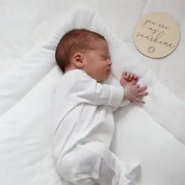 Baby Wrapper Geborduurd Ecru | Warm, Geborgenheid & Veiligheid