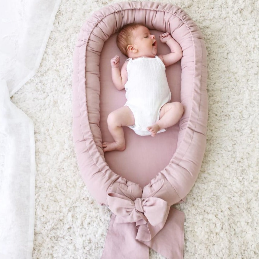 Babynestje